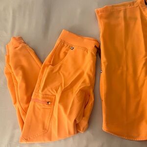 Figs PAPAYA light orange scrub pants jogger style size S
